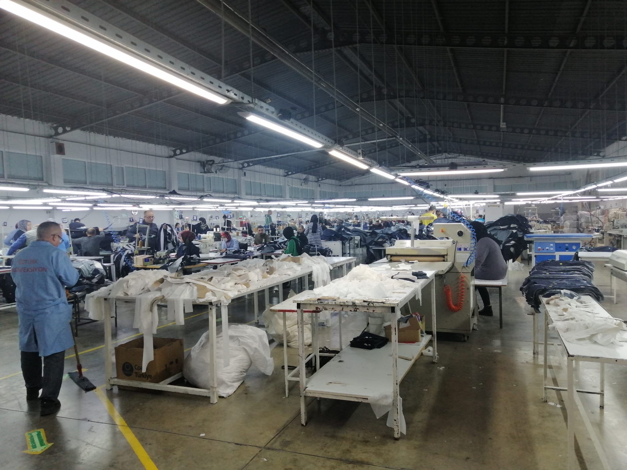 ÖZTÜRK KONFEKSİYON